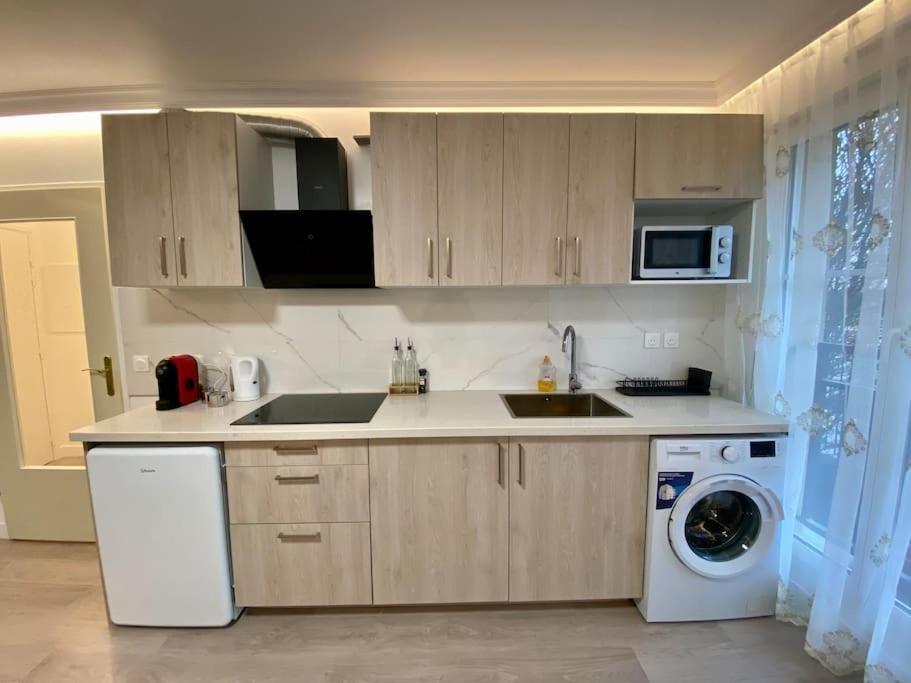 Suite Maximilien Near Disneyland Bussy-Saint-Georges Dış mekan fotoğraf